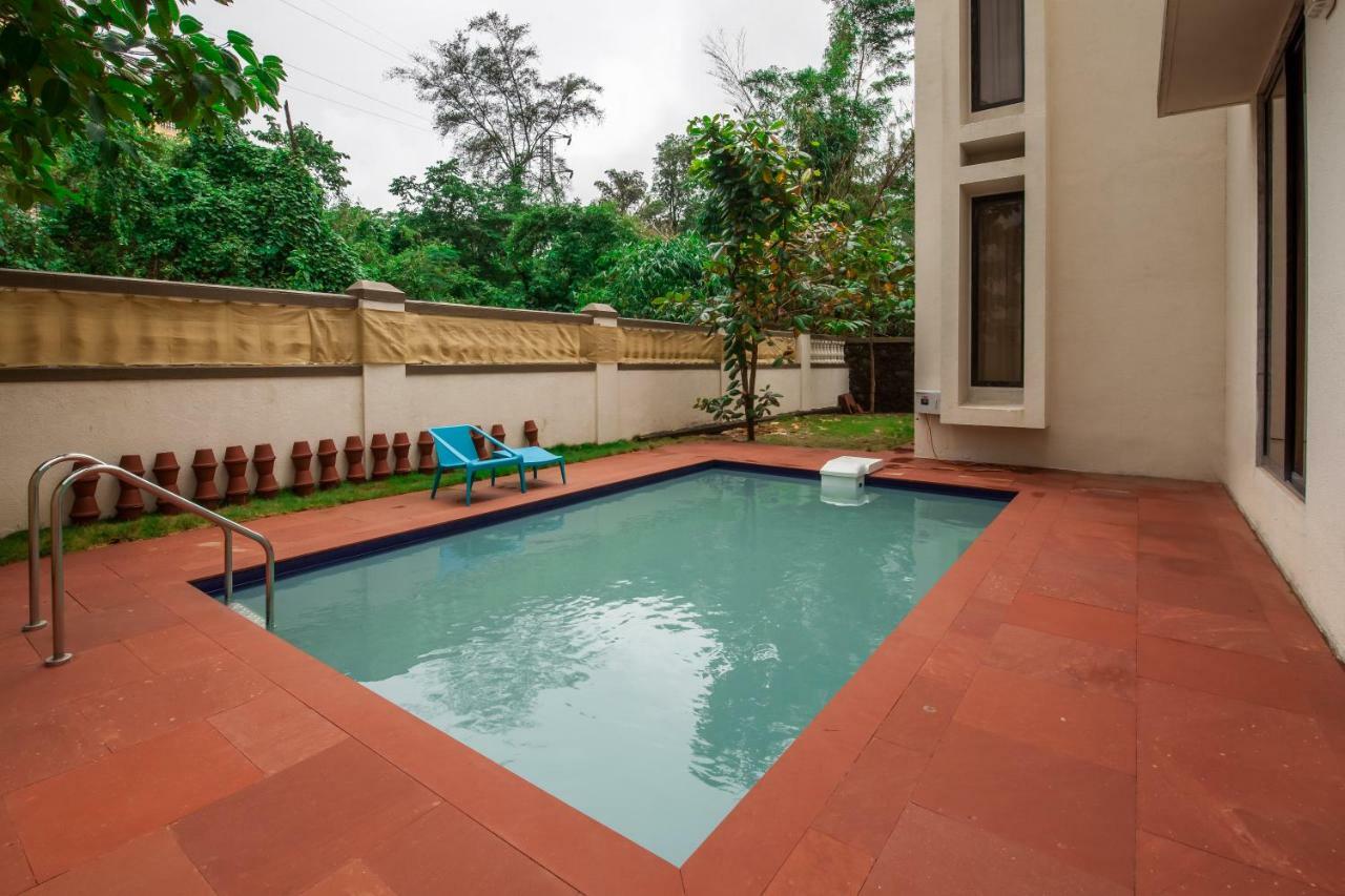 Stayvista'S Greenwoods Villa 10 - City-Center Villa With Private Pool, Terrace, Lift & Carrom Board Lonavala Exteriör bild